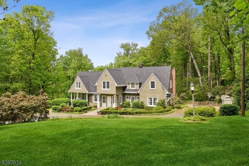 120 Dryden Rd, Bernardsville Boro, NJ 07924