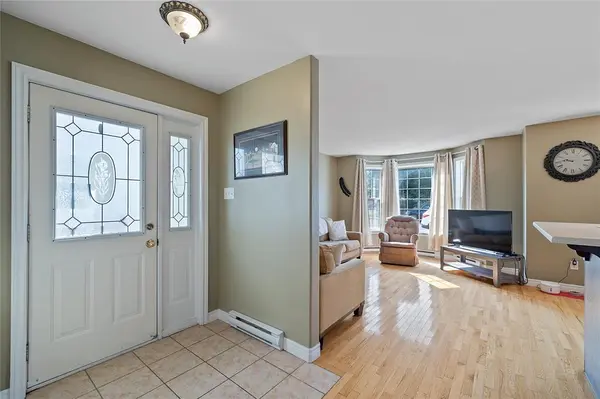 26 Edison Place, St. John's, NL A1E 6H9