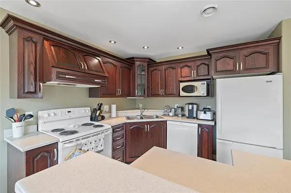 26 Edison Place, St. John's, NL A1E 6H9