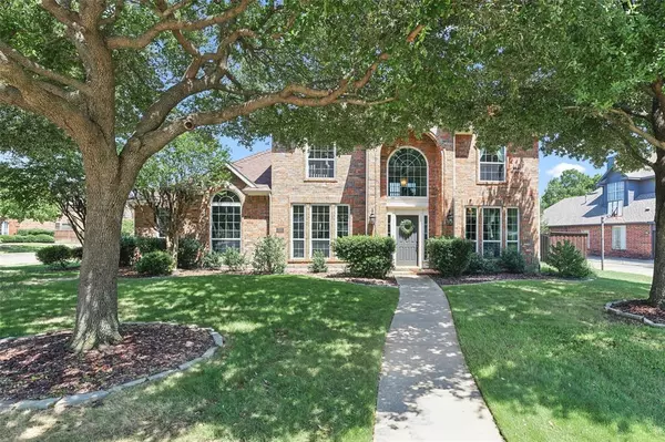 211 Meadowlark Lane, Southlake, TX 76092