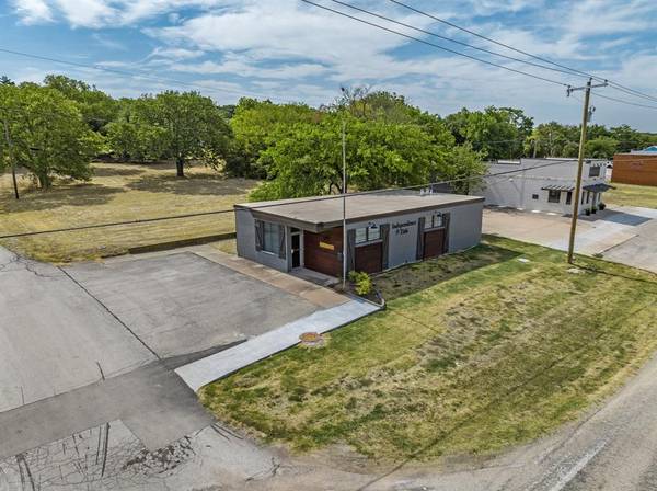 Argyle, TX 76226,102 Dallas Street