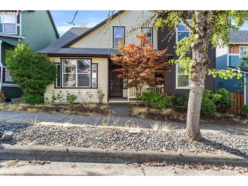 11030 SW ADELE DR, Portland, OR 97225