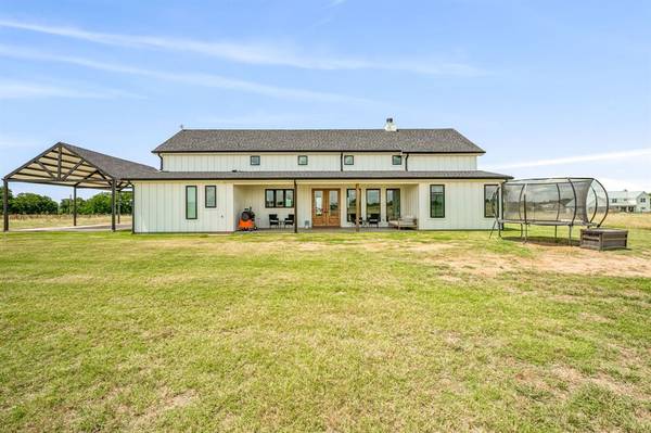 Lipan, TX 76462,429 W Brown Street