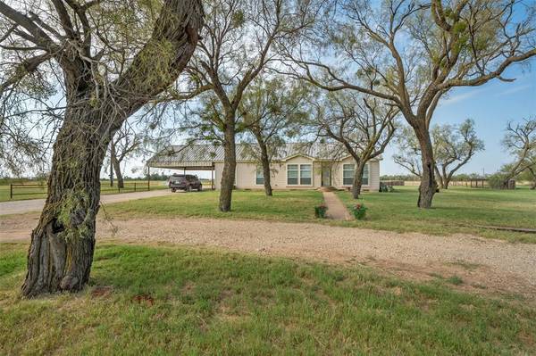 10829 County Road 1213,  Knox City,  TX 79529