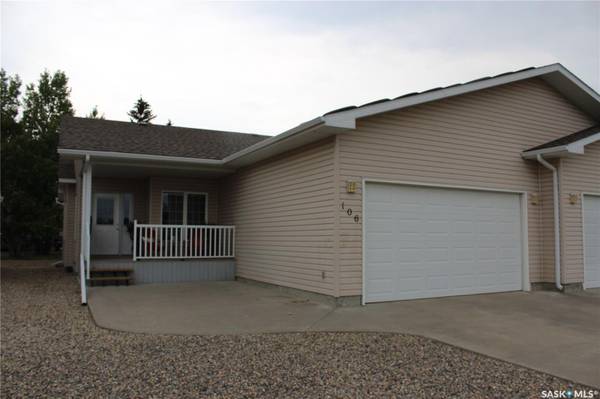 106 Erickson STREET, Midale, SK S0C 1S0