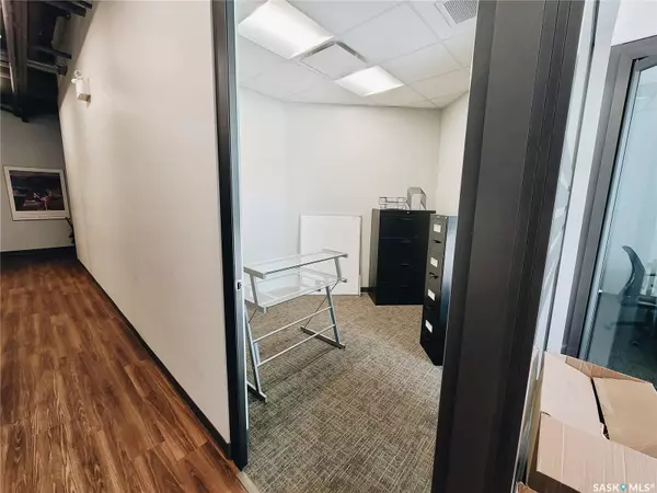 Saskatoon, SK S7K 1S3,301 Ontario AVENUE #Office B