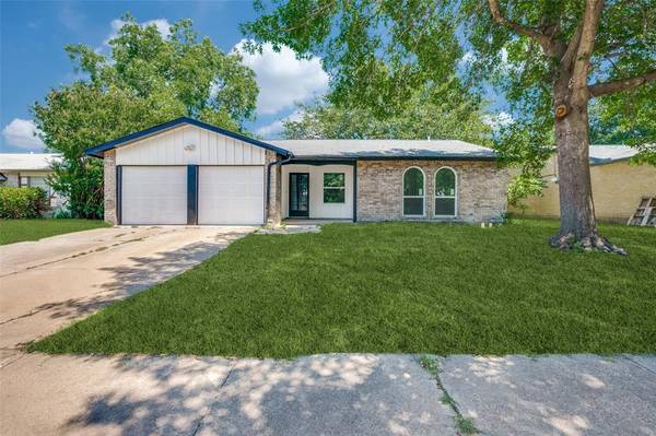 7213 Edinburg Drive, North Richland Hills, TX 76182