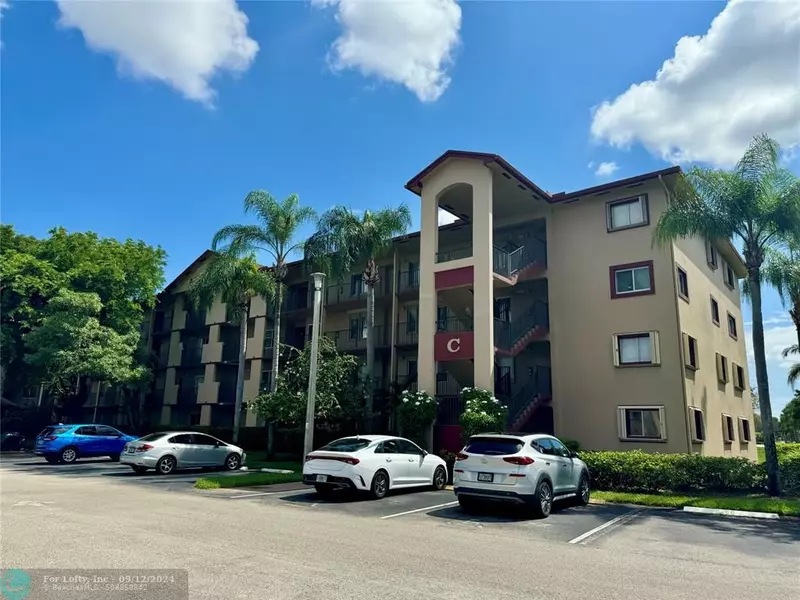 901 SW 138th Ave  #310C, Pembroke Pines, FL 33027