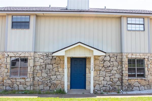 108 Rio Grande #A, Glen Rose, TX 76043