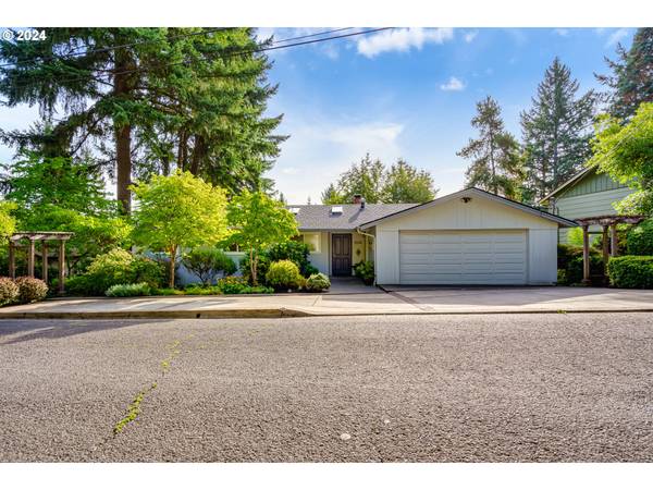 Eugene, OR 97403,2555 BIRCH LN