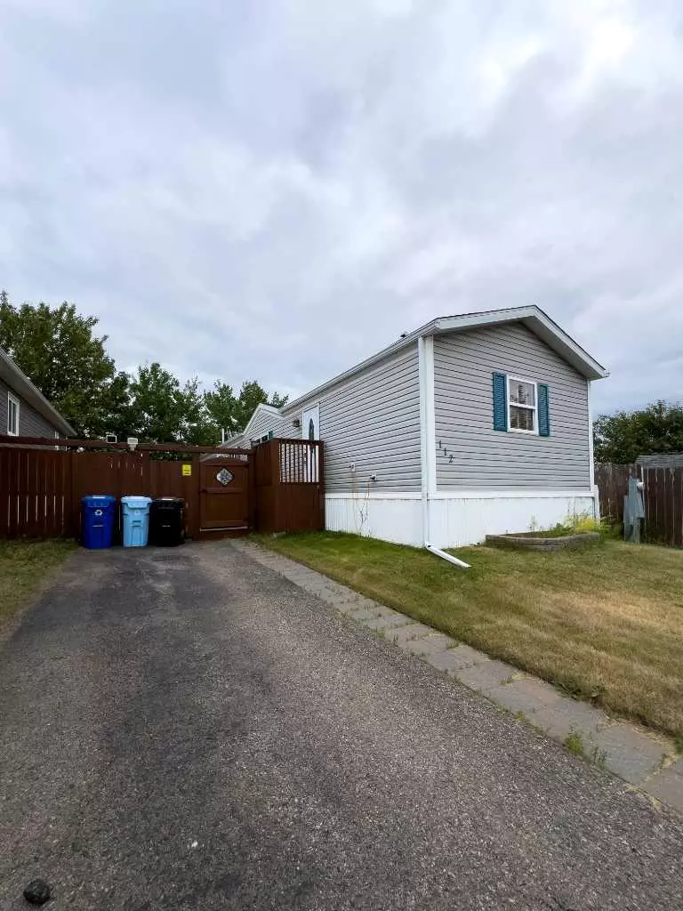 Fort Mcmurray, AB T9H 4Y3,112 Granite ST