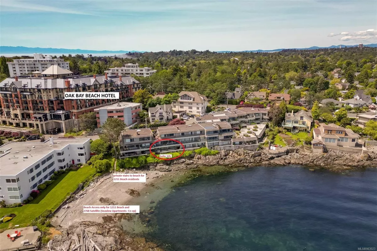 Oak Bay, BC V8S 2N4,1211 BEACH Dr #105