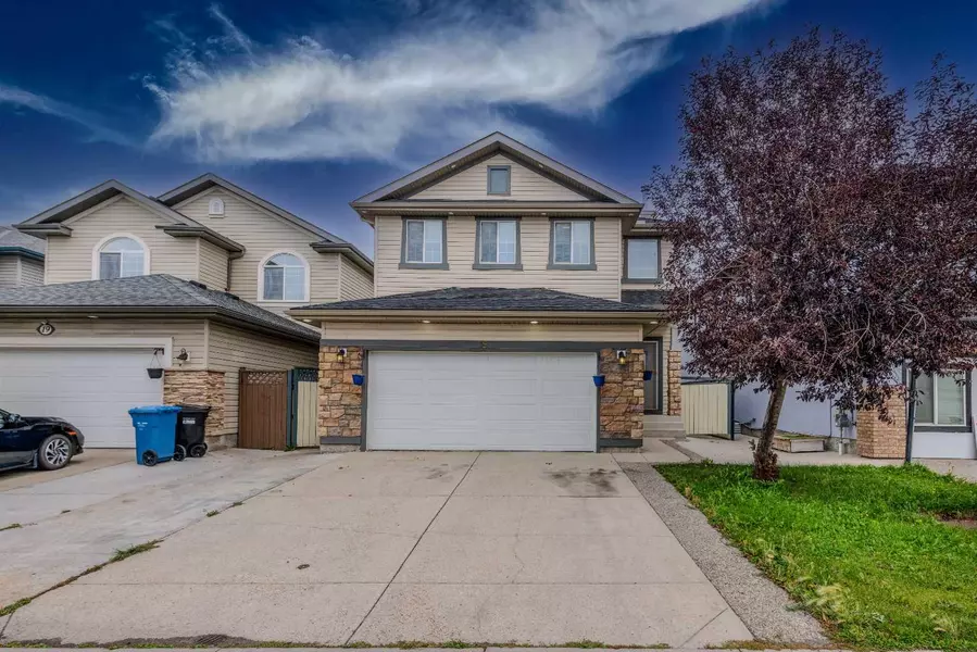 15 Saddleland DR Northeast, Calgary, AB T3J 5J2