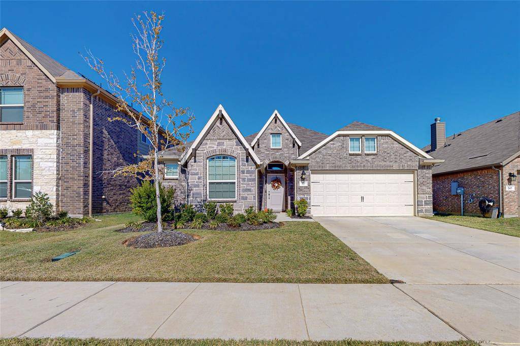 537 Val Verde Street, Aubrey, TX 76227