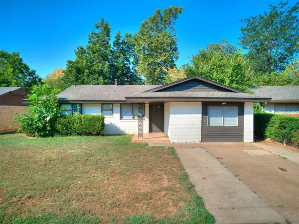 3208 Greenbrier Terrace, Del City, OK 73115