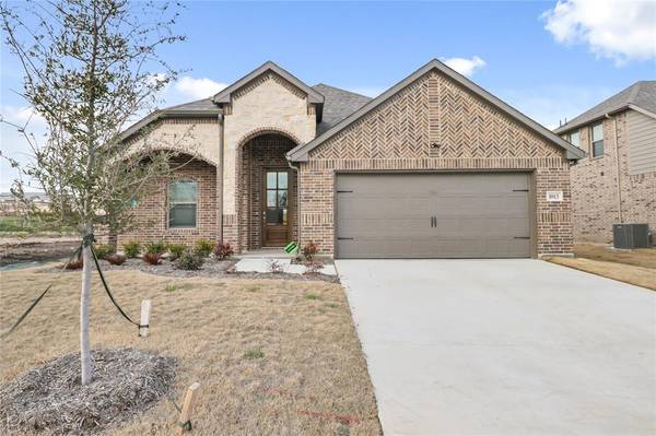 1013 Verde Creek Court, Crowley, TX 76036