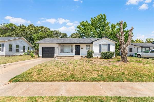 3825 Hollis Street,  Haltom City,  TX 76111