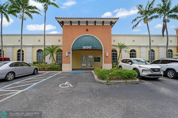 Fort Lauderdale, FL 33316,500 SE 15th St  #106