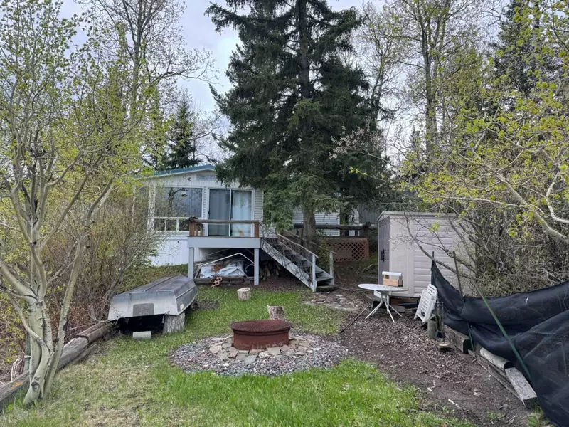 4 Lee Lake RD, Rural Pincher Creek No. 9 M.d. Of, AB T0K 1W0