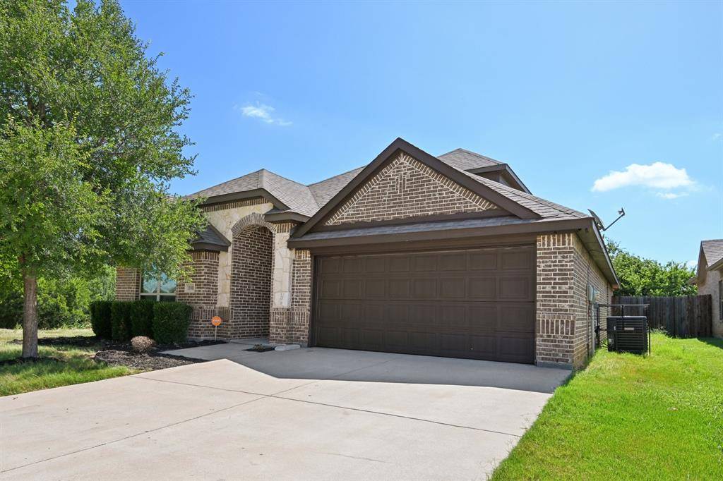 Burleson, TX 76028,11801 Bellegrove Road