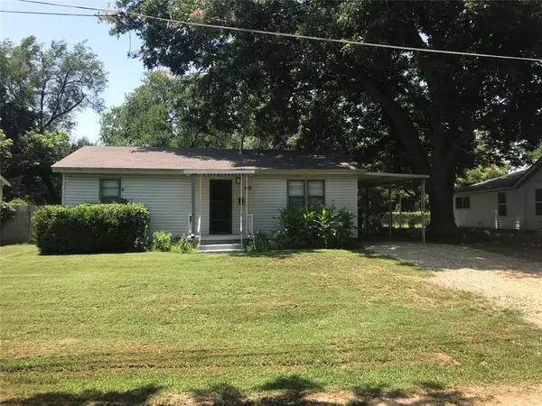 416 S 3rd Street, Noble, OK 73068