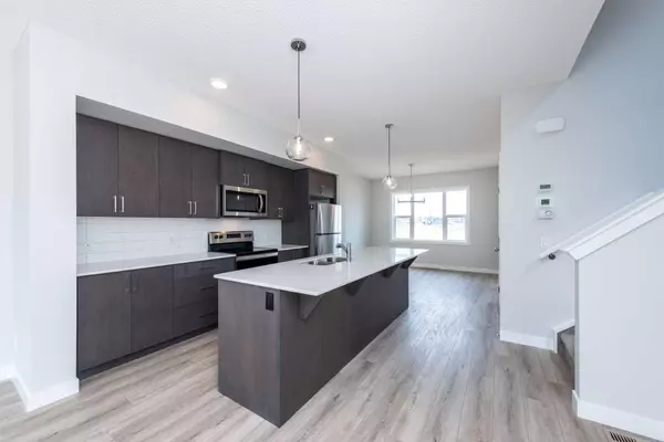 Calgary, AB T2X4T5,140 Legacy Glen PL SE