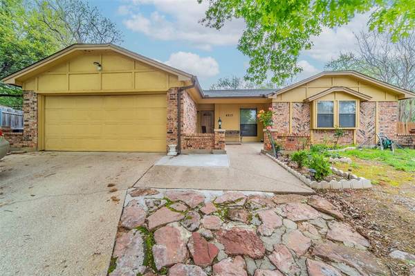 4215 Hunters Court, Arlington, TX 76016