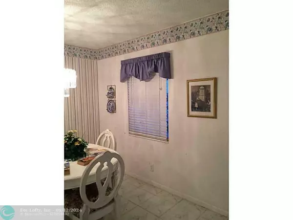 Deerfield Beach, FL 33442,4017 N Farnham  N  #4017