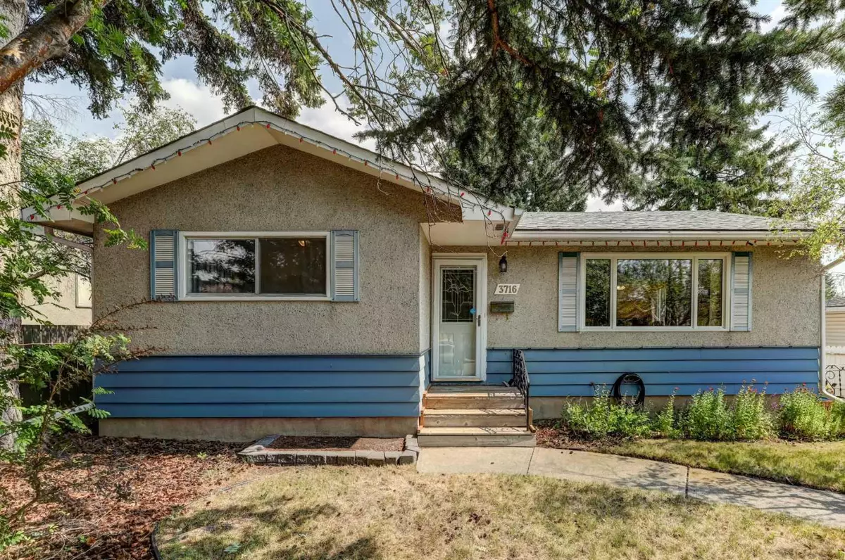 Calgary, AB T3E 3X4,3716 47 ST SW