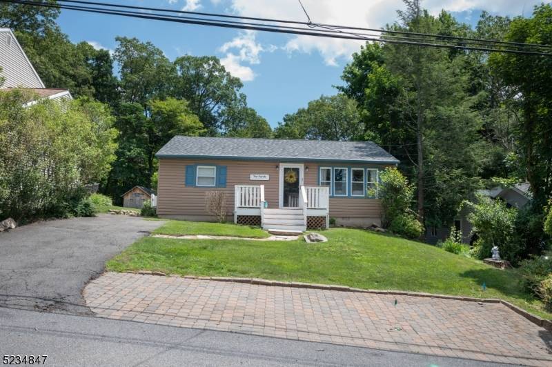9 Erie Ave, Rockaway Twp., NJ 07866