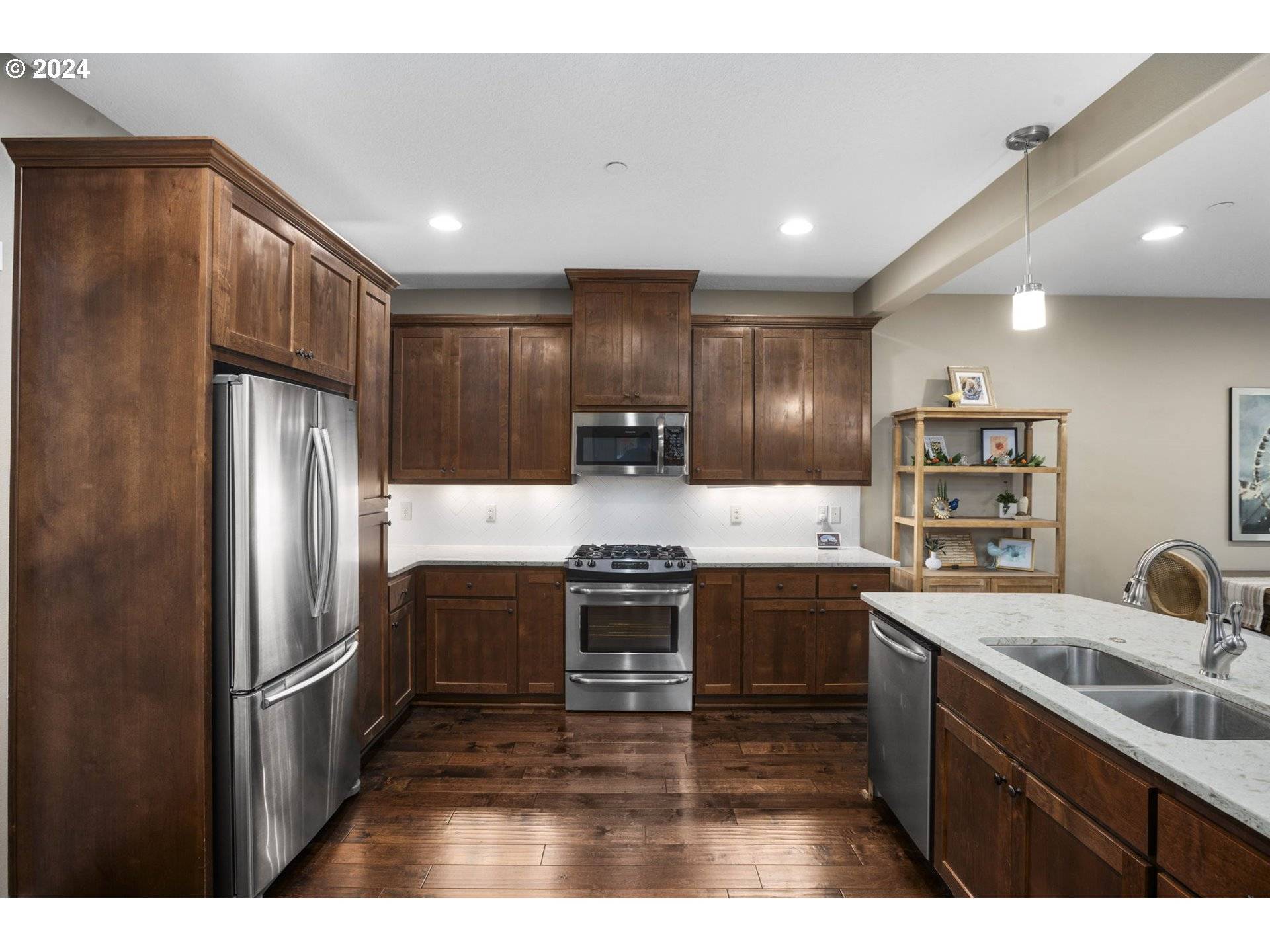 Camas, WA 98607,1837 NW SAGE ST