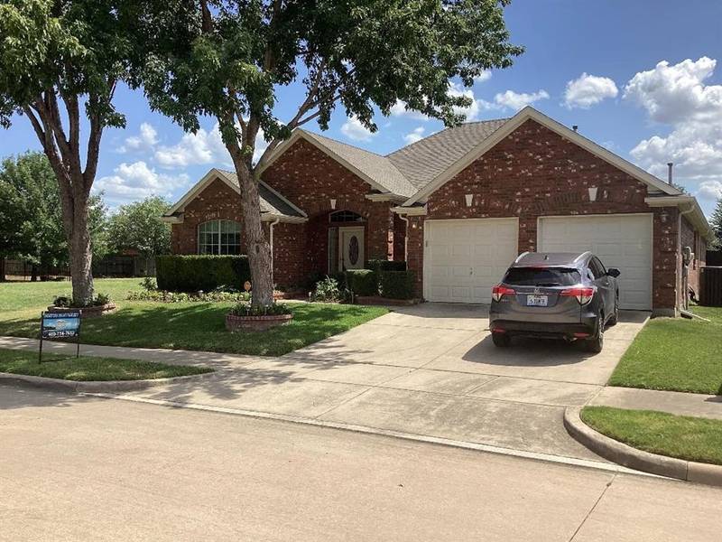 5217 Brookside Drive, Denton, TX 76226