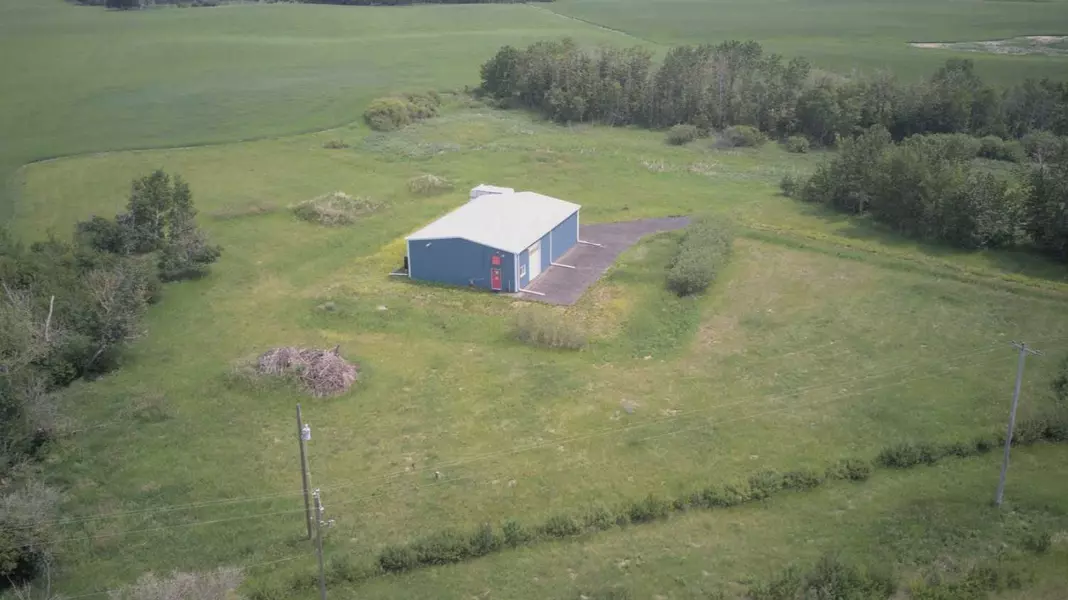 39301 HWY 835, Rural Stettler No. 6 County Of, AB T0C 2L0