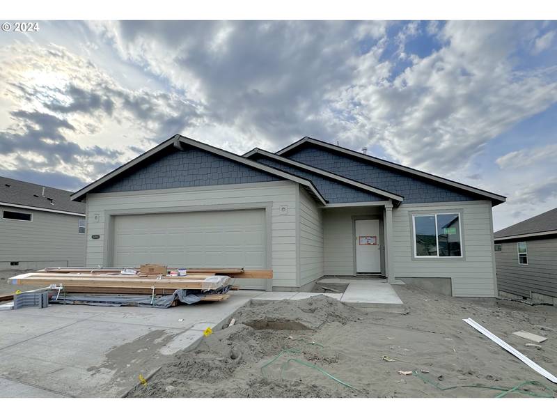 1704 NE 8th Pl., Hermiston, OR 97838