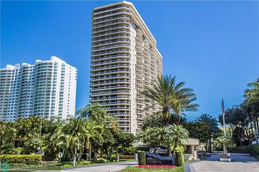 20191 E Country Club Dr  #PH6, Aventura, FL 33180