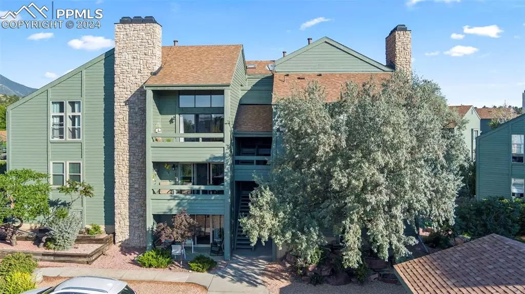 140 W Rockrimmon BLVD #204, Colorado Springs, CO 80919