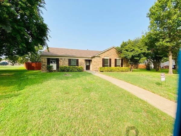 1501 Vera Cruz Drive, Plano, TX 75074