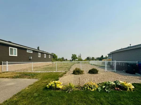 1007 Summer ST, Coaldale, AB T1M 0C6