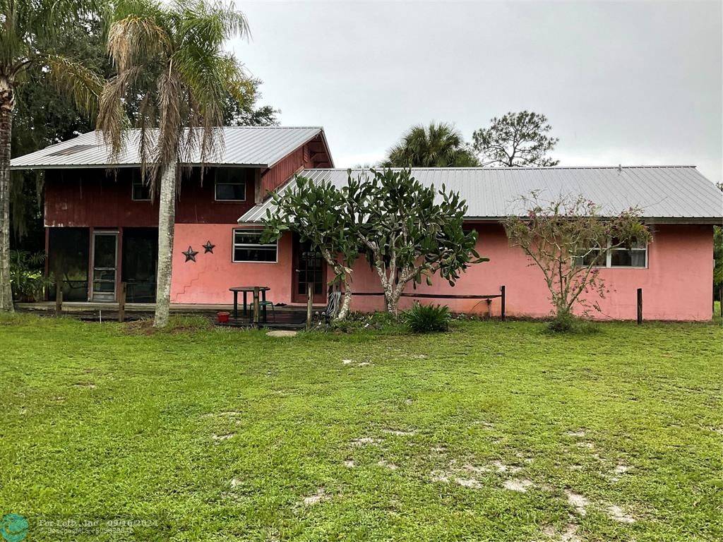 Indiantown, FL 34956,8750 SW Moss Ave