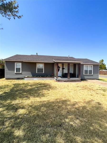 1731 N Crain Drive, Altus, OK 73521