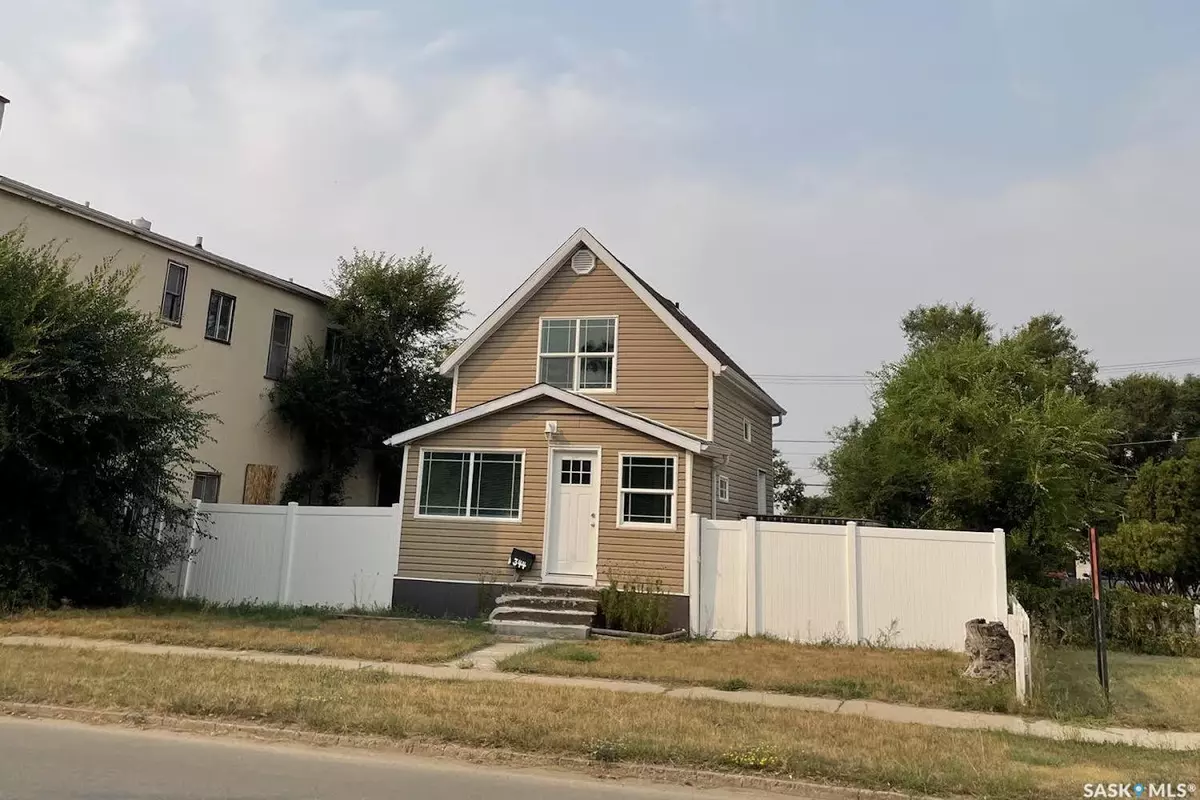 Moose Jaw, SK S6H 4Z2,344 Lillooet STREET W