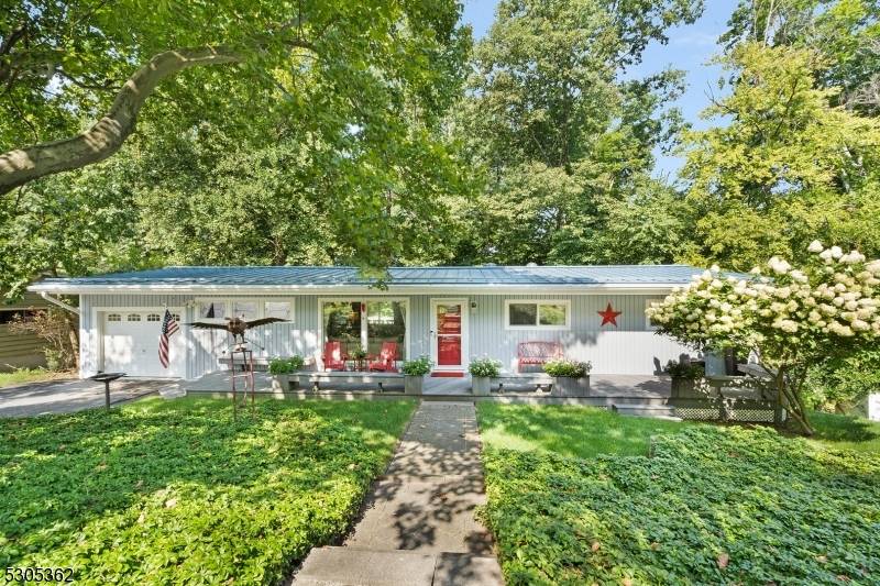 47 Hillcrest Ave, Morris Twp., NJ 07960