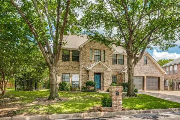 Fort Worth, TX 76133,7629 Grassland Drive