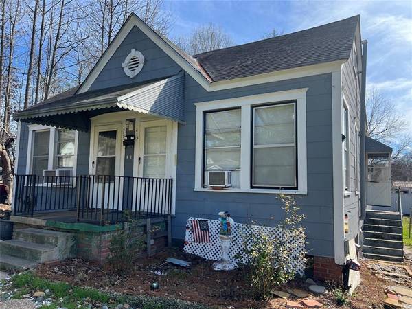 215 E Rutherford Street, Shreveport, LA 71104