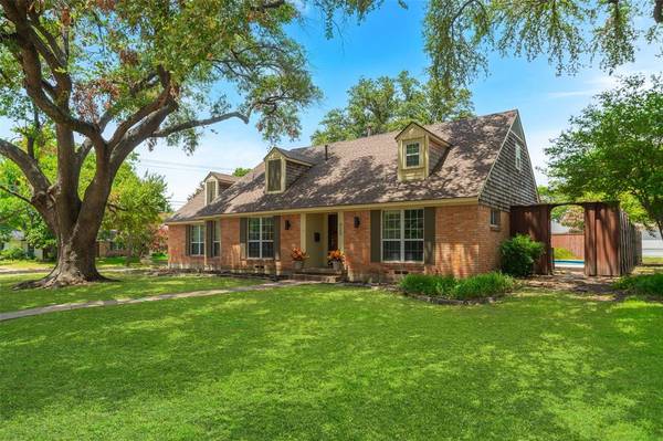 928 Teakwood Drive, Richardson, TX 75080