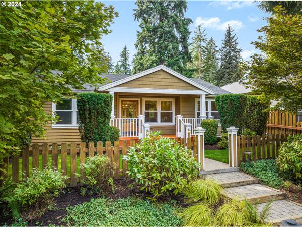 580 8TH ST, Lake Oswego, OR 97034