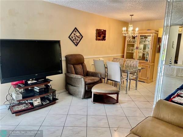 Deerfield Beach, FL 33442,495 Durham Q  #495