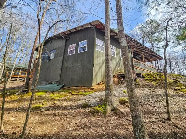 306 10th Street, Ellijay, GA 30540