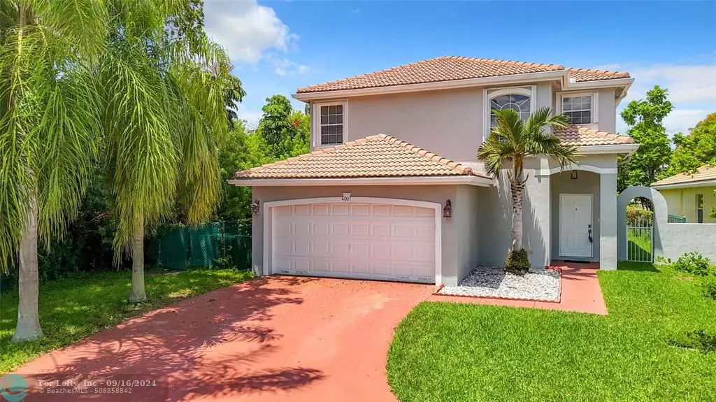 4001 W Silverado Cir, Davie, FL 33024