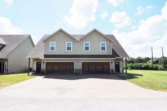 Brock, TX 76087,100 Eagle Meadow Drive #100